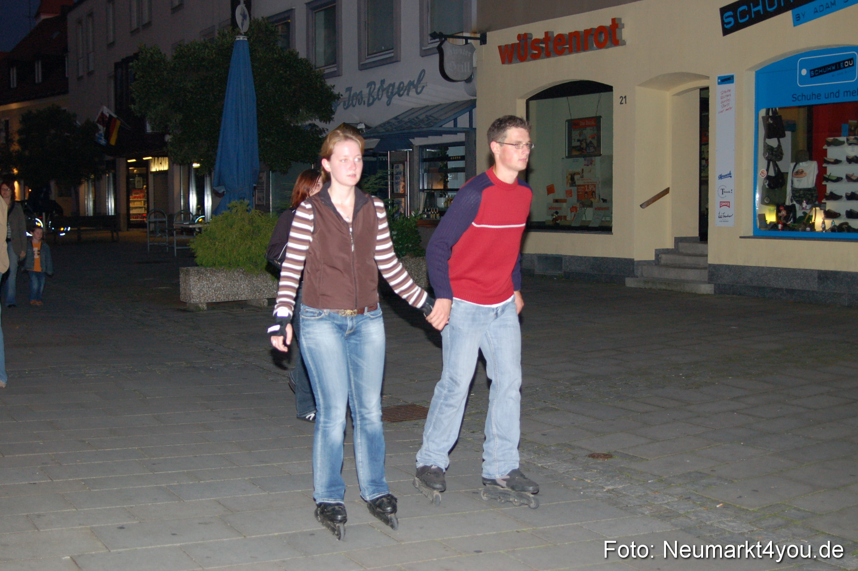 0037 Glossner Blade Night 150906